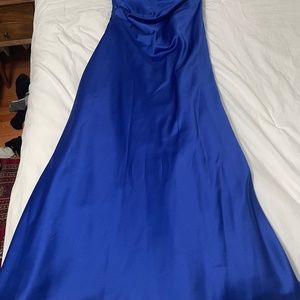 Gorgeous blue long formal dress